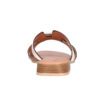 Alviero Martini 1A Classe Ciabatte In Pelle Liscia C/Placchetta 1C Z 1075 578B Beige