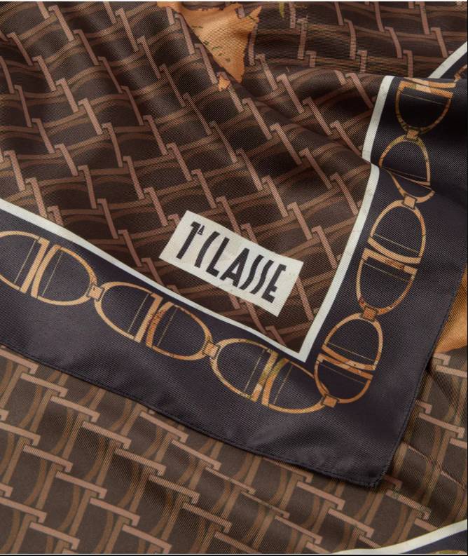 Alviero Martini 1A Classe Foulard Monogram 75x75  KF116 1799 Col.0001 Black/Nero