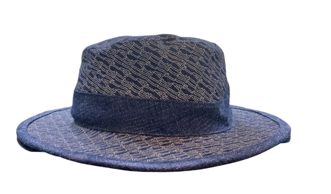 Alviero Martini 1A Classe Cappello In Denim Logato LM H408 9888 Col 0154 Blue Jeans