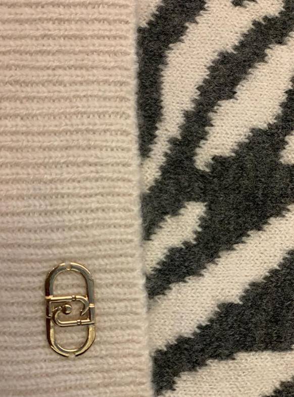 Liu Jo  Beanie  Berretto zebra 2F5007 M0300 Col. 00416 Grigio/bianco