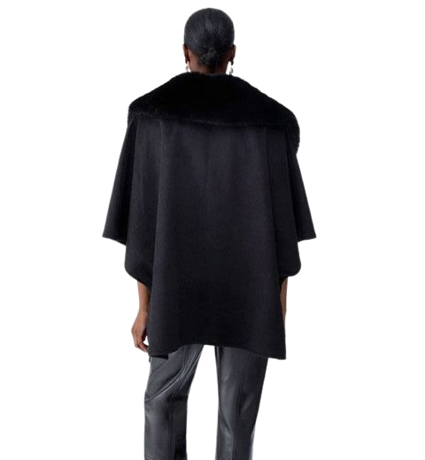 Liu Jo CAPPA  COLLO FAKEFUR  2F6045 T0300 Col. 22222  Nero